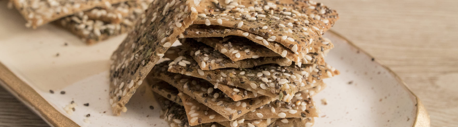 Crackers de quinua molida y semillas de chía